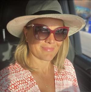 Meet your Posher, Alessandra